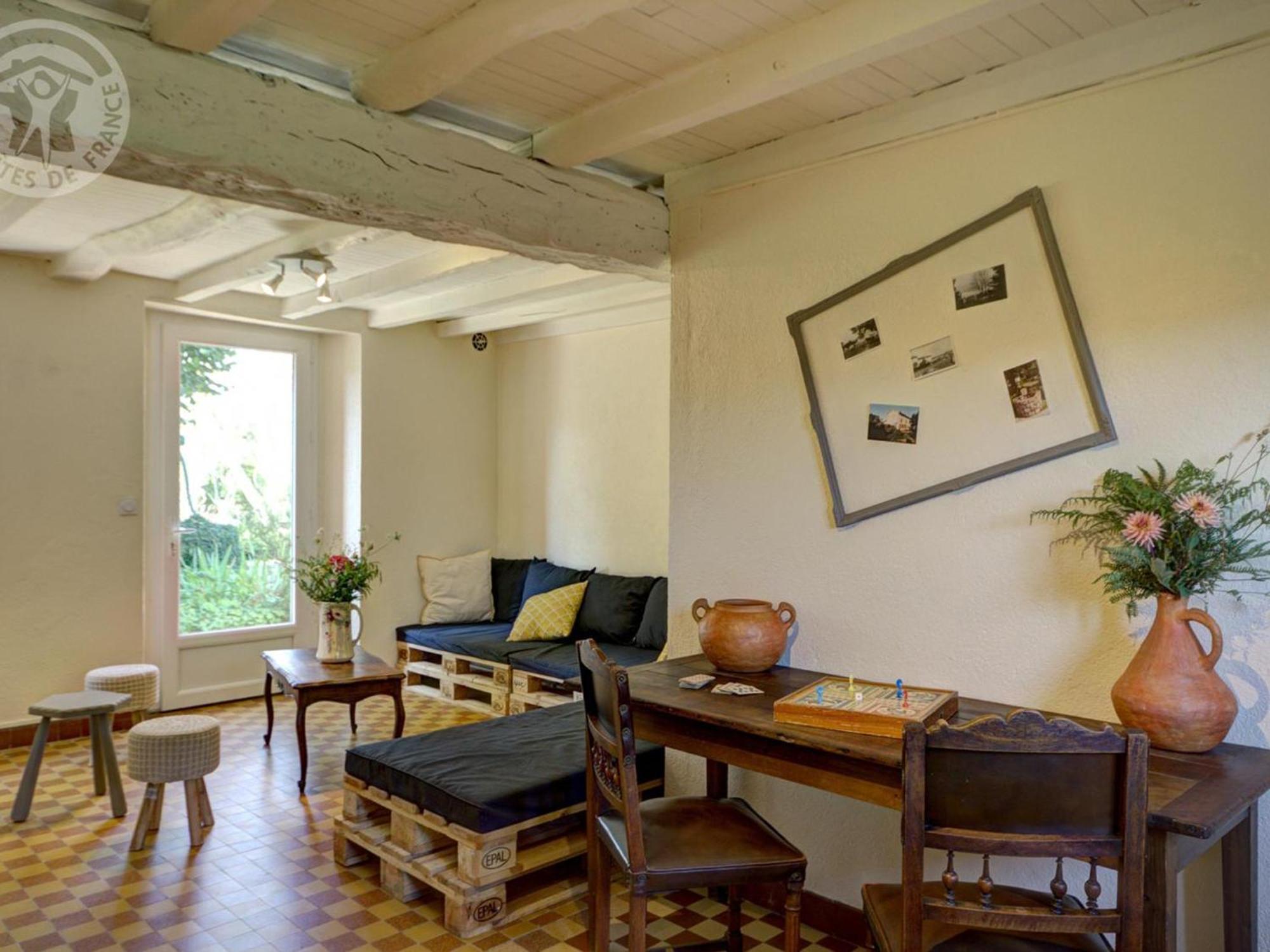 Gîte Montchal, 7 pièces, 14 personnes - FR-1-496-147 Extérieur photo