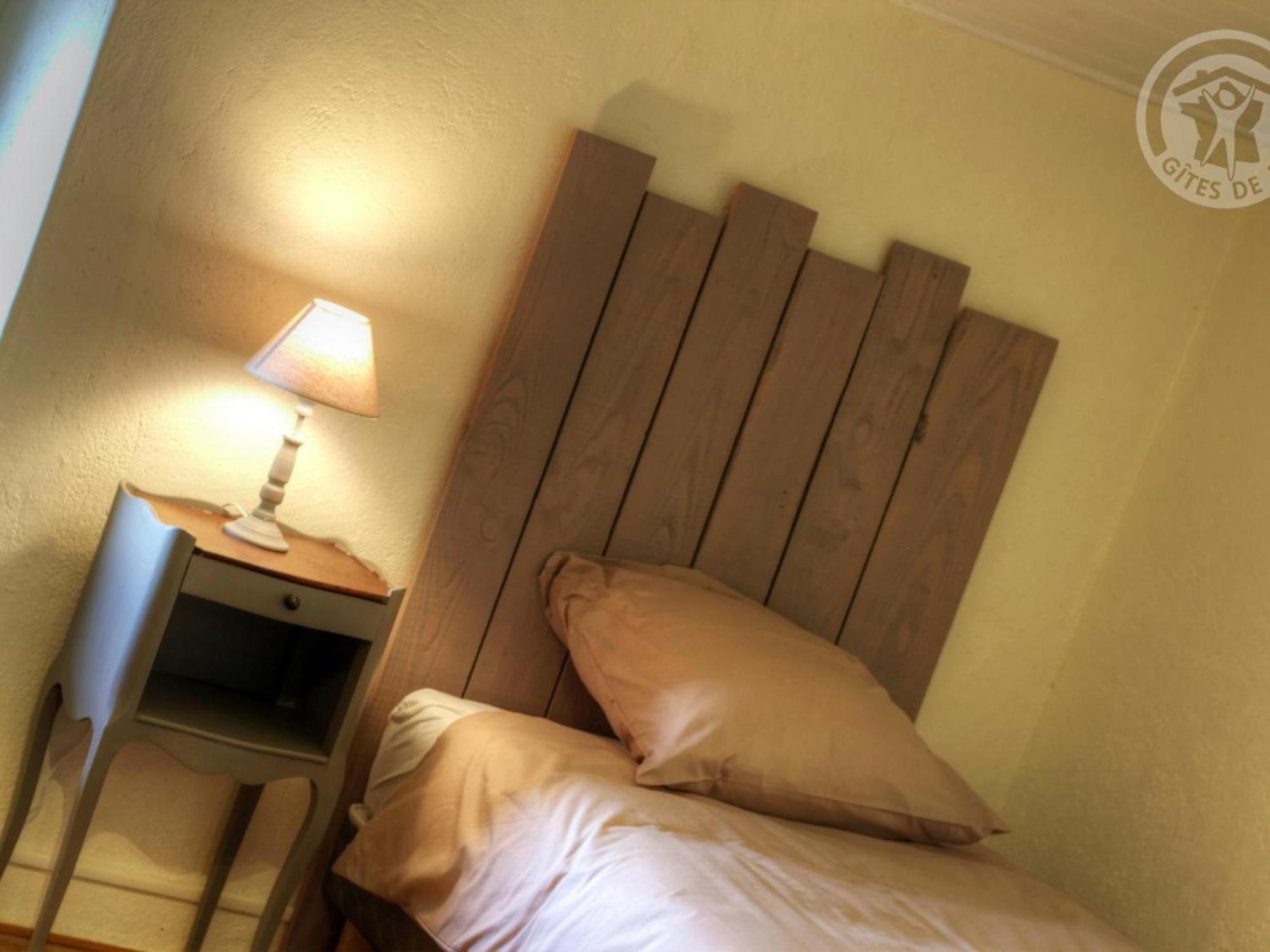 Gîte Montchal, 7 pièces, 14 personnes - FR-1-496-147 Extérieur photo